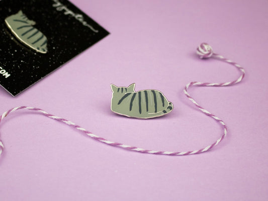 Elegant Grey Tabby Cat Enamel Pin | Ideal Cat Lover's Accessory