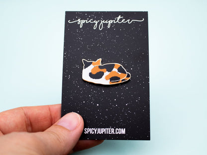 Adorable Calico Cat Enamel Pin | A Cat Lover's Essential Accessory